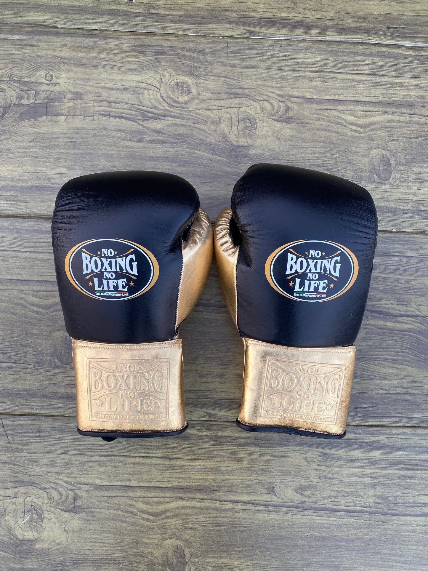 No Boxing No Life set, NBNL Gold/Black Boxing set, No Boxing No Life Gloves
