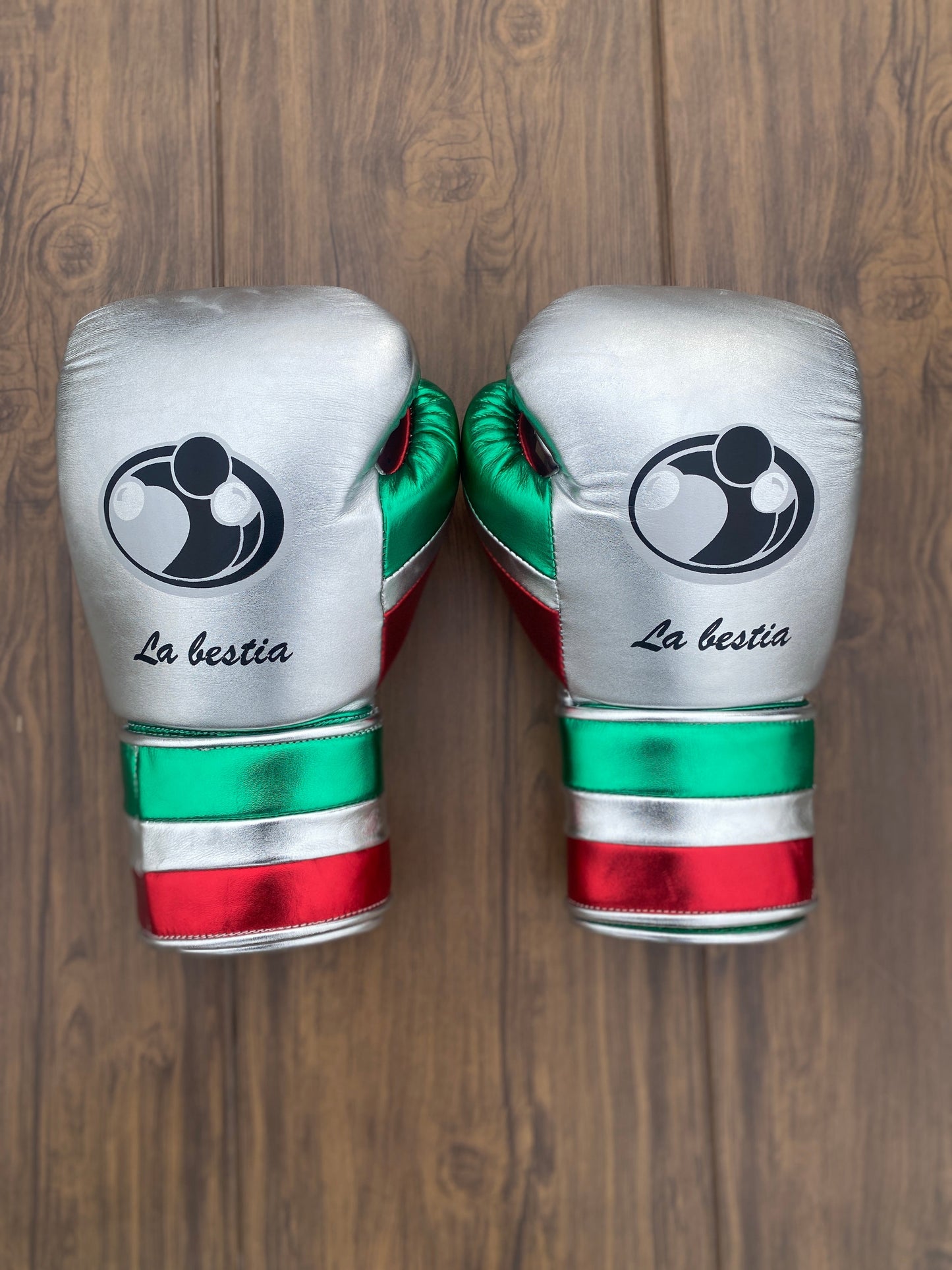 Personalized boxing set, just like orignal