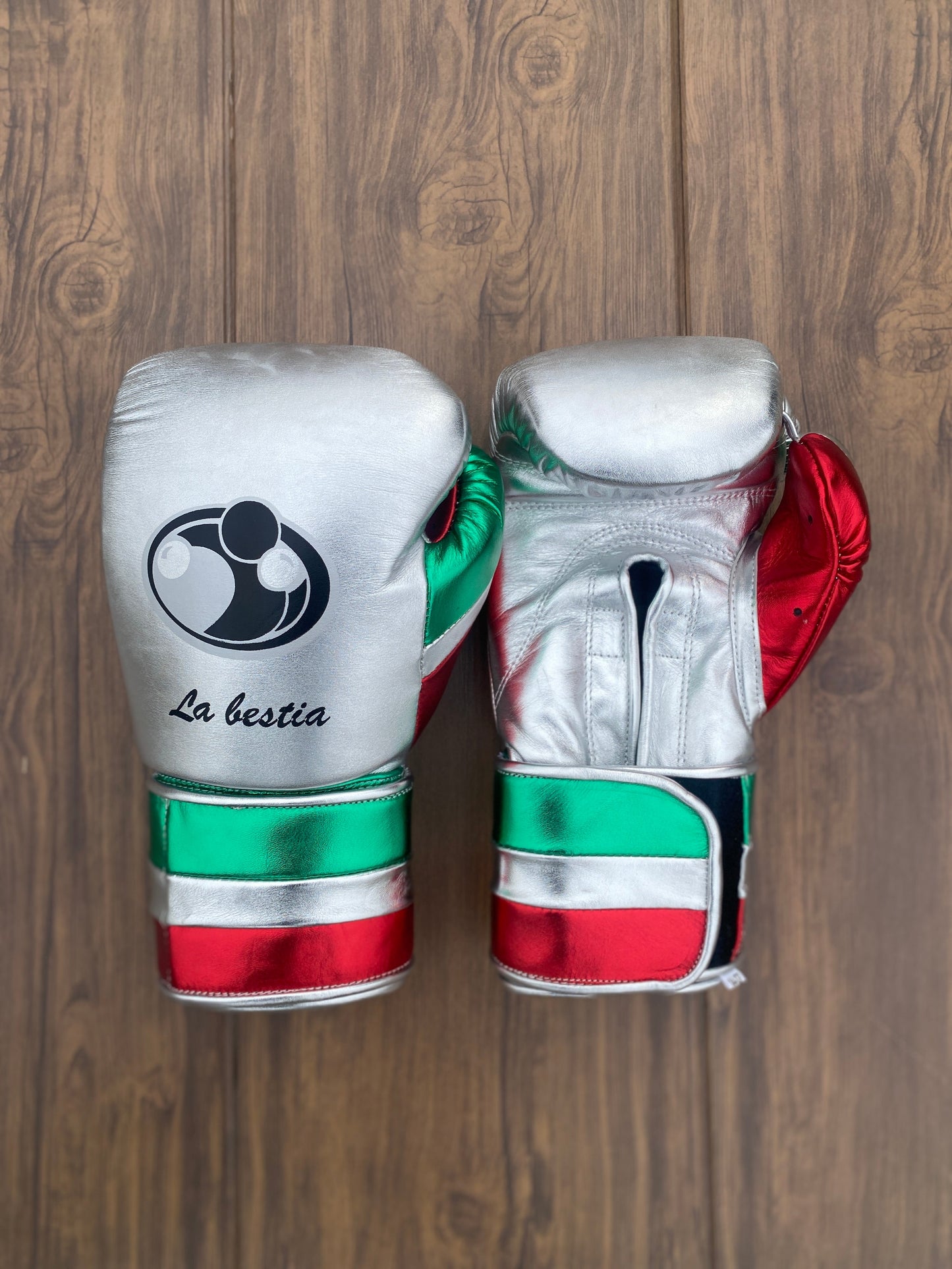 Personalized boxing set, just like orignal