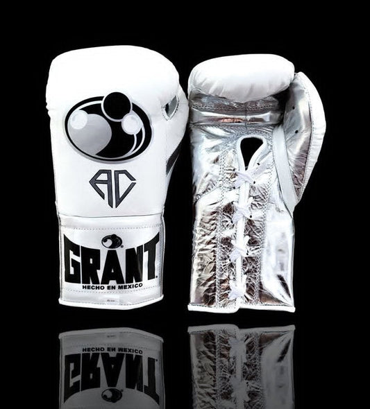 Personalized boxing glove, just like orignal Grant Gloves