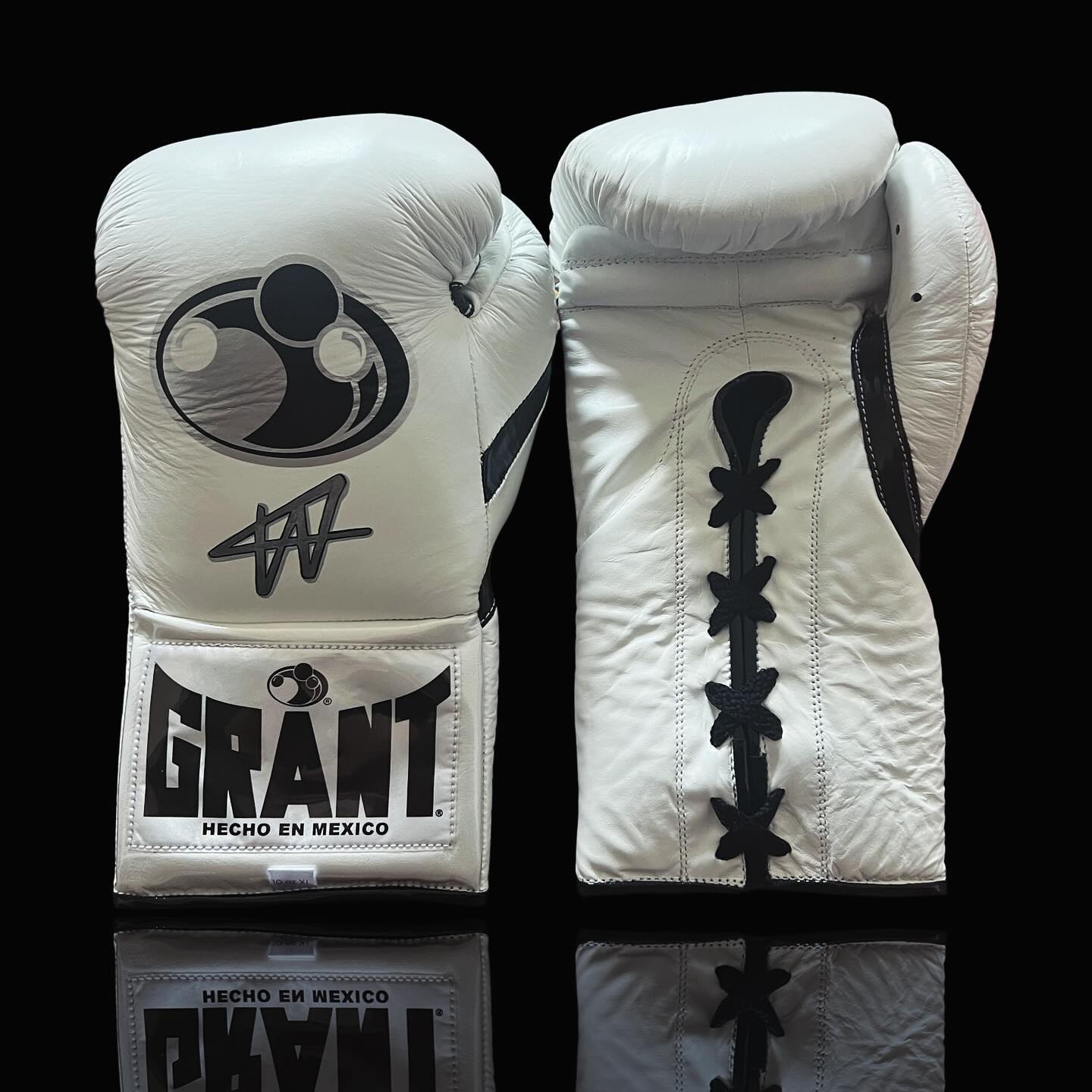 Personalized boxing set, just like orignal