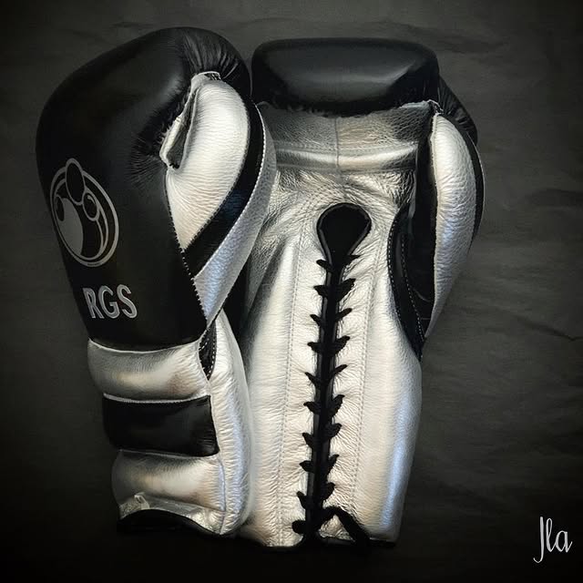 Personalized boxing glove, just like original GRANT gloves