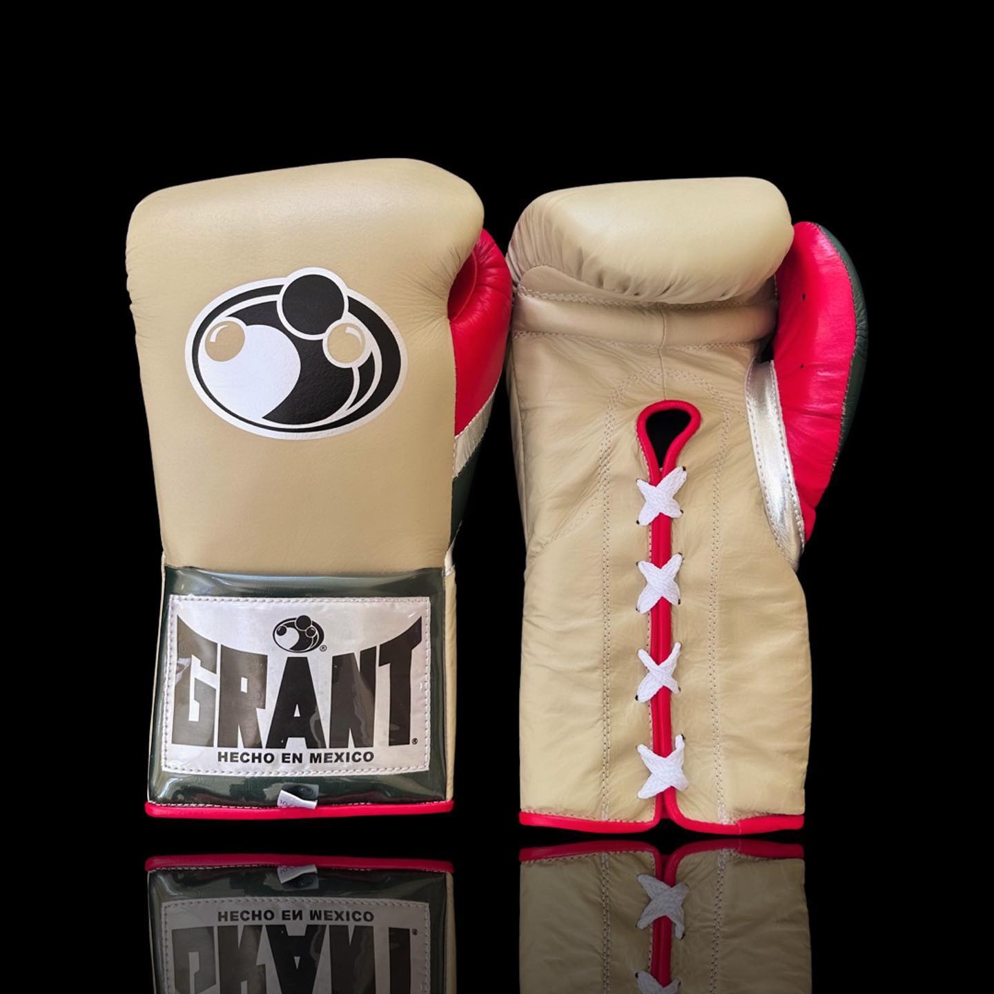 Personalized boxing glove, just like orignal Grant Gloves