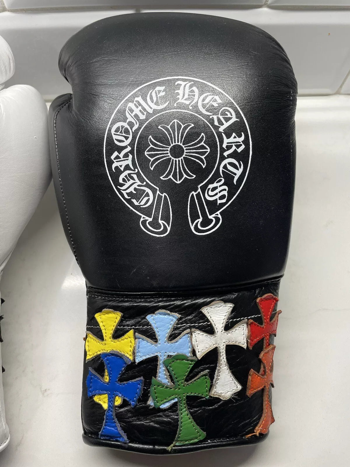 Customizable boxing glove , Glove Forge online , High Quality COPIES of Branded Gloves, BLACK Birthday gift for Friends,  .